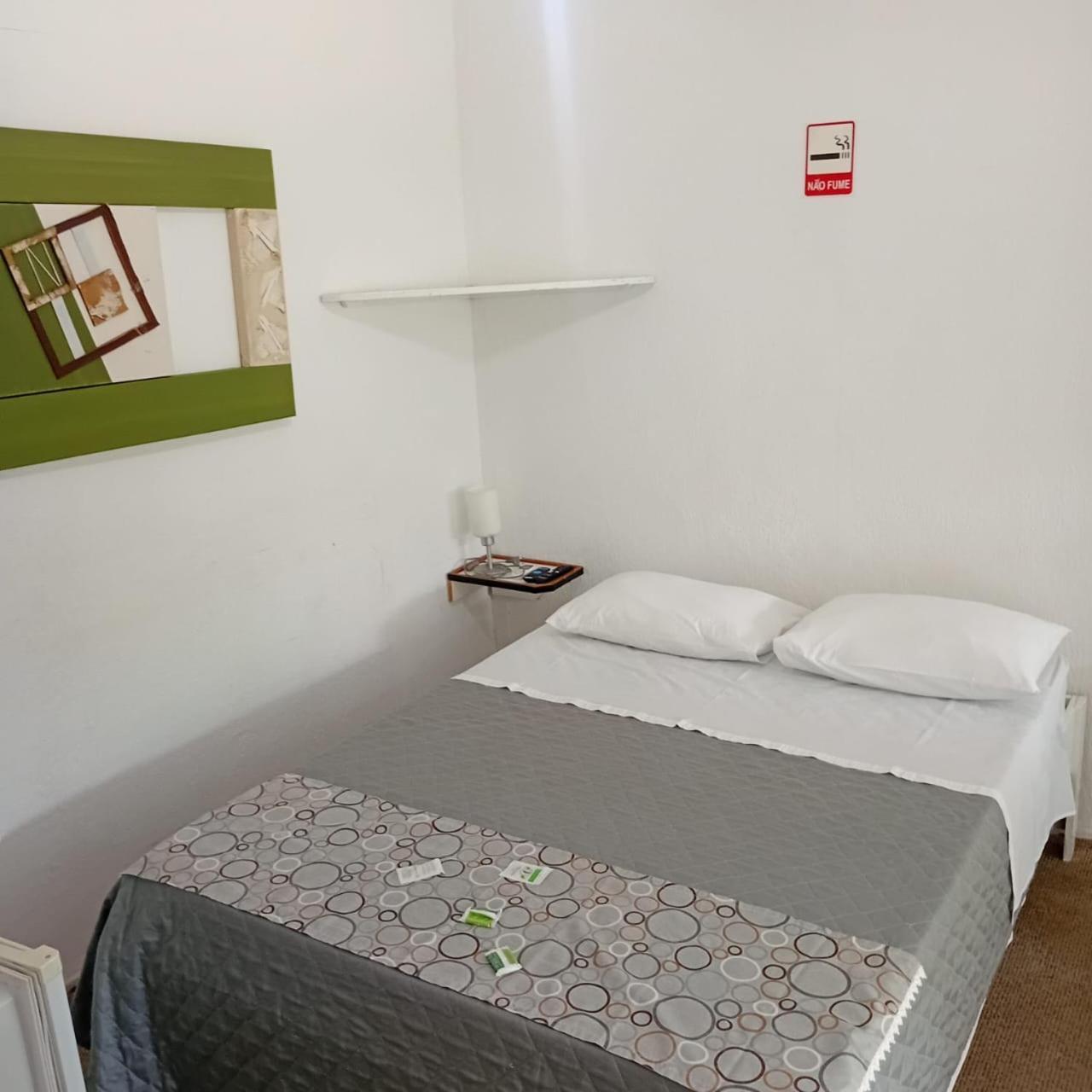 Pousada Gaivotas Do Guarau Peruibe Room photo
