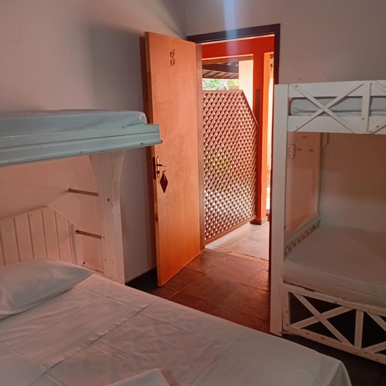 Pousada Gaivotas Do Guarau Peruibe Room photo